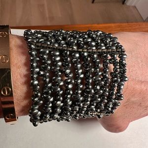 Black Pearl Poggio Paris adjustable cuff